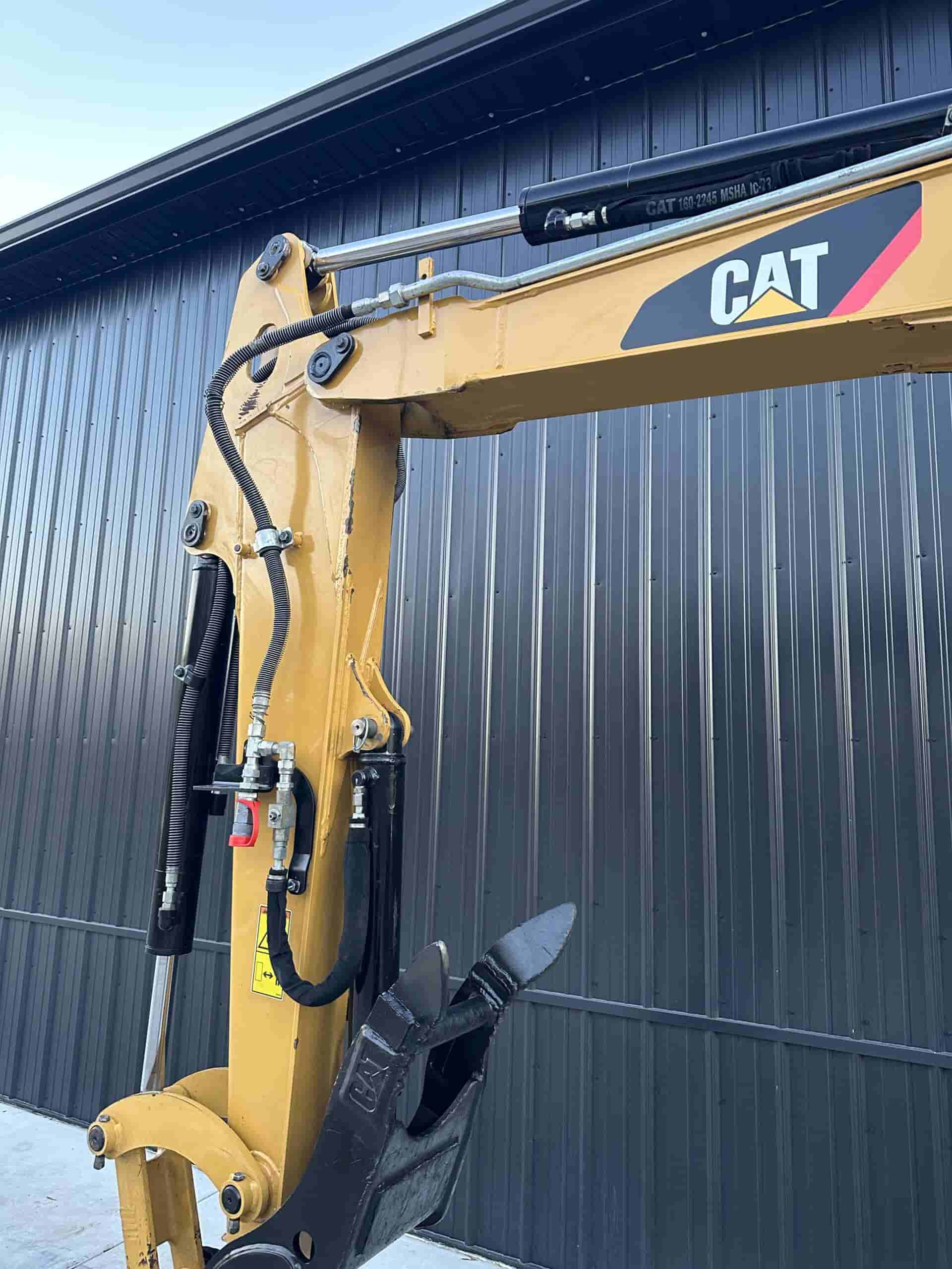 2019 CAT 305E2
